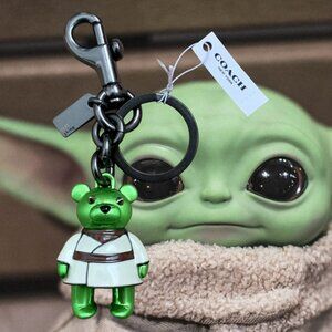 NWT-Star Wars X Coach Yoda Green Metal Bear Bag Charm Keychain F78817 New
